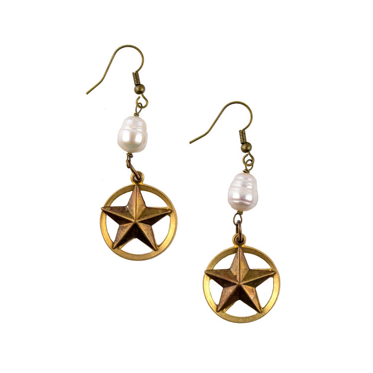 Texas Star Freshwater Pearl Drop Earrings